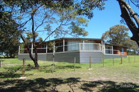 19 Brookers Ct, Metung, VIC 3904