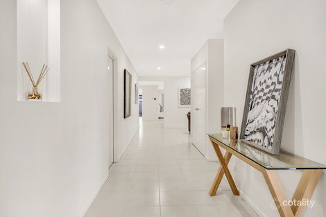 Property photo of 11 Twilight Drive Mickleham VIC 3064