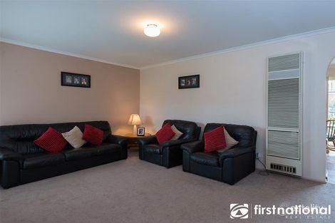 Property photo of 30 Maria Crescent Pakenham VIC 3810