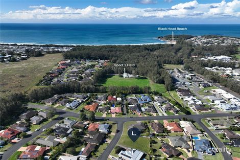 4 Lucas Ct, Black Head, NSW 2430