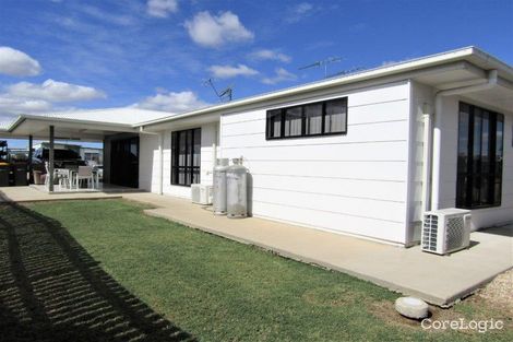 Property photo of 2/5 Deacon Drive Blackwater QLD 4717