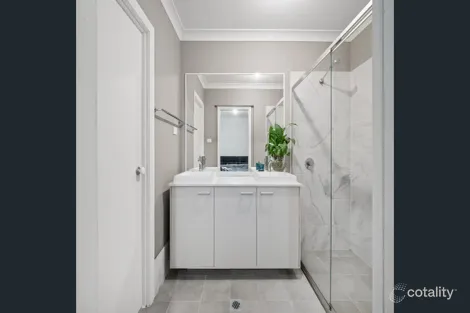 Property photo of 51 Cartwright Crescent Airds NSW 2560