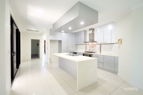 Property photo of 46 Stringybark Drive Molendinar QLD 4214