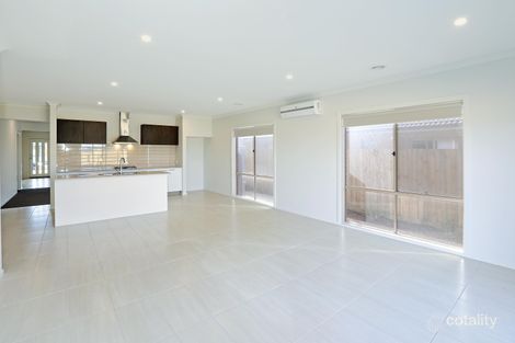 Property photo of 44 Lance Drive Armstrong Creek VIC 3217