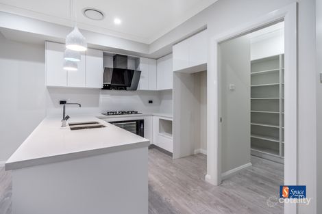 Property photo of 15 Rowland Avenue Catherine Field NSW 2557