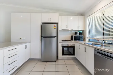 Property photo of 7/8 Hillcrest Street Emerald QLD 4720