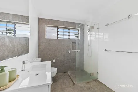 Property photo of 8 Laver Street West Rockhampton QLD 4700