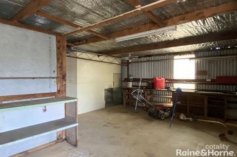 836 Henry Lawson Way, Young, NSW 2594