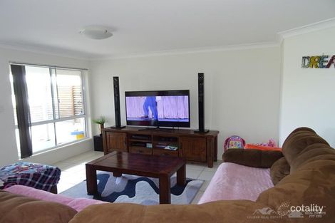 Property photo of 6 Mahogany Court Dugandan QLD 4310