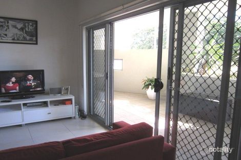 Property photo of 4/28 Belgrave Road Indooroopilly QLD 4068