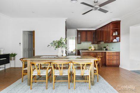 Property photo of 2 Peppercorn Terrace Pascoe Vale South VIC 3044