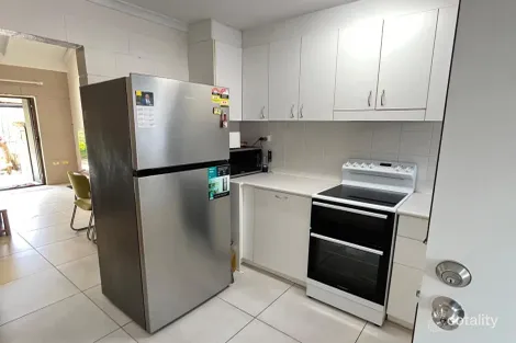 Property photo of 5/108-110 Mayers Street Manunda QLD 4870
