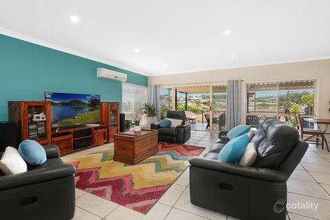 Property photo of 1 Janet Place Arana Hills QLD 4054
