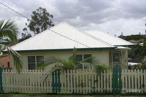 12 Moorland St, Moorooka, QLD 4105