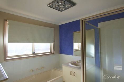 Property photo of 6 Lydford Court Werribee VIC 3030