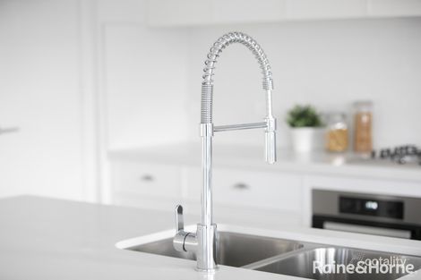 Property photo of 8 Wycliffe Place Bowral NSW 2576