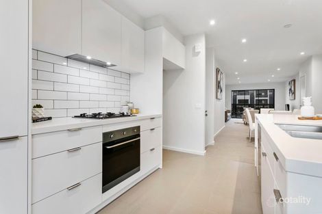 Property photo of 19 Pallisades Boulevard Cheltenham VIC 3192