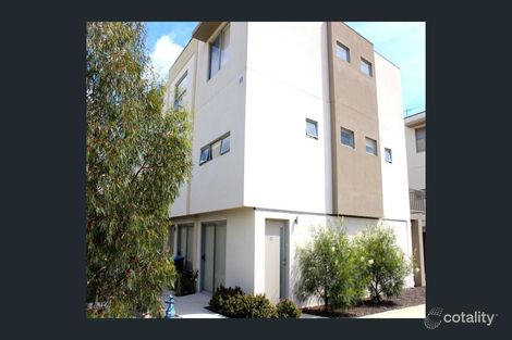 Property photo of 20/1 Clearwater Rise Parade Truganina VIC 3029