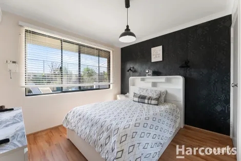 Property photo of 8 Calder Nook Lakelands WA 6180