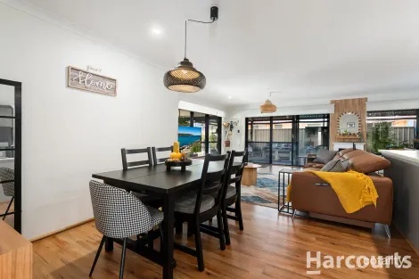 Property photo of 8 Calder Nook Lakelands WA 6180