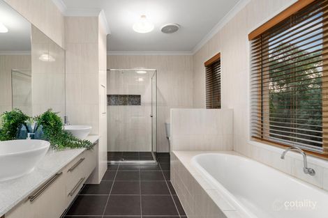 Property photo of 50 Windella Quadrant Doncaster VIC 3108