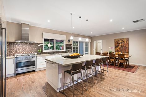 Property photo of 5 Goodlet Place Eltham VIC 3095