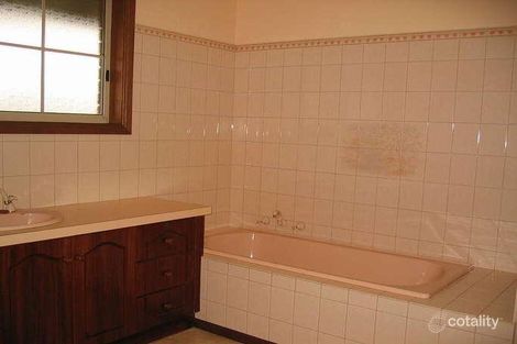 Property photo of 80 Warrak Drive Bannockburn VIC 3331