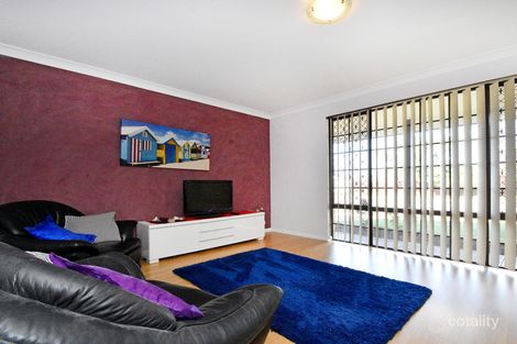 Property photo of 33 Forest Crescent Thornlie WA 6108
