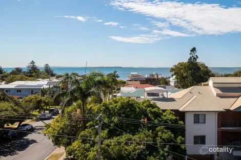 Property photo of 4/38 Edith Street Wynnum QLD 4178
