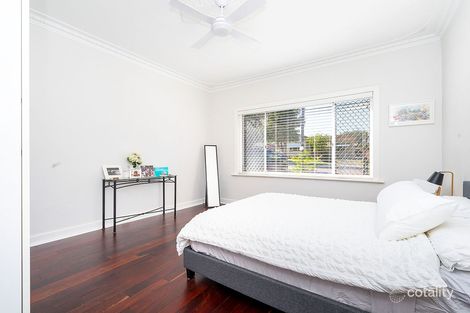 Property photo of 241 Grand Promenade Doubleview WA 6018