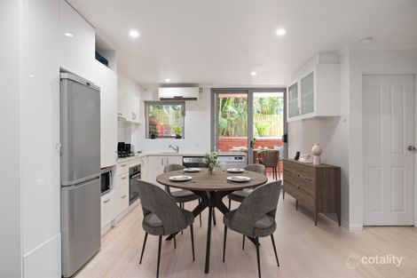 Property photo of 2/13 Fairway Close Manly Vale NSW 2093