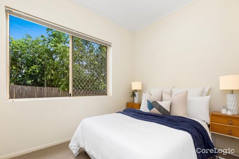Property photo of 4/72 Hebe Street Bardon QLD 4065