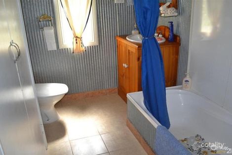 Property photo of 148 Targo Street Walkervale QLD 4670