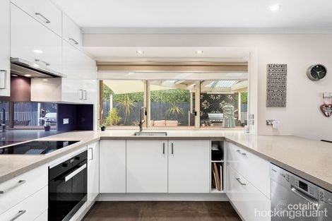 Property photo of 21 Shearer Drive Rowville VIC 3178