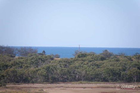 Property photo of 16 Discovery Crescent Rosslyn QLD 4703