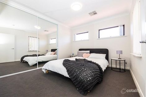 Property photo of 7/11 Goldsmith Road Spearwood WA 6163