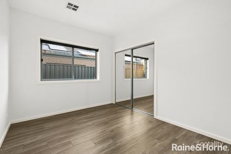 Property photo of 7 Yozgat Avenue Roxburgh Park VIC 3064