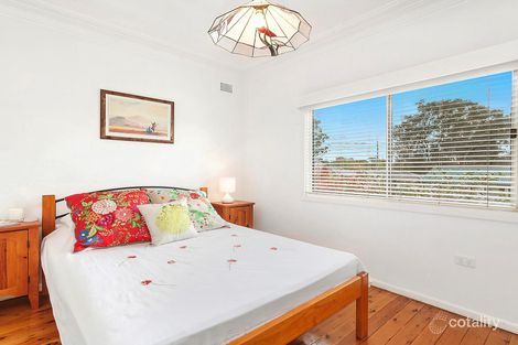 Property photo of 18 Mackay Drive Tumbi Umbi NSW 2261