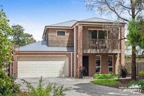 17 Yarra Gum Pl, Mount Clear, VIC 3350