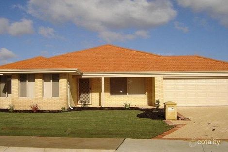 14 Fallon Pl, Seville Grove, WA 6112