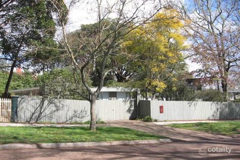 Property photo of 40 Langmore Lane Berwick VIC 3806