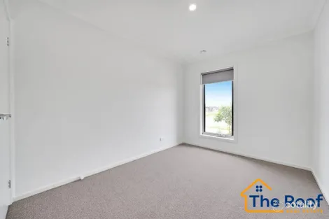 Property photo of 49 Atherstone Boulevard Strathtulloh VIC 3338