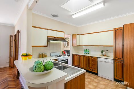 Property photo of 23 Kanoona Avenue St Ives NSW 2075