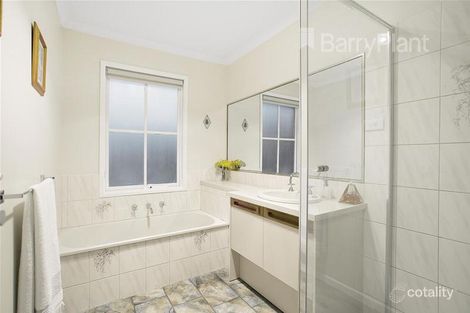 Property photo of 24 McClure Road Dingley Village VIC 3172