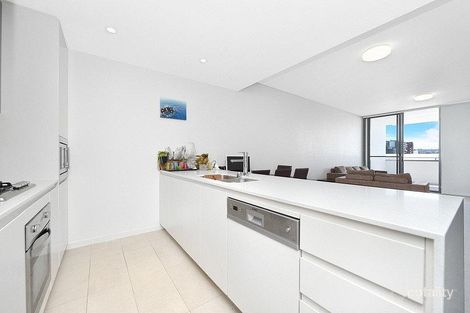 Property photo of 313/14 Nuvolari Place Wentworth Point NSW 2127