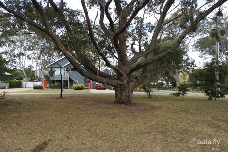 Property photo of 18 Seventh Parade Raymond Island VIC 3880
