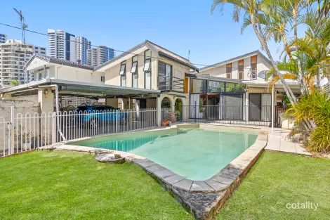 Property photo of 40 Peak Avenue Main Beach QLD 4217