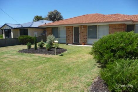 55 Drome Rd, Orana, WA 6330