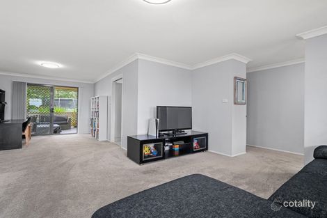 Property photo of 70 Riveroak Drive Mardi NSW 2259