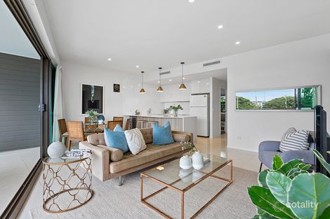 Property photo of 2/19 Princess Street Bulimba QLD 4171